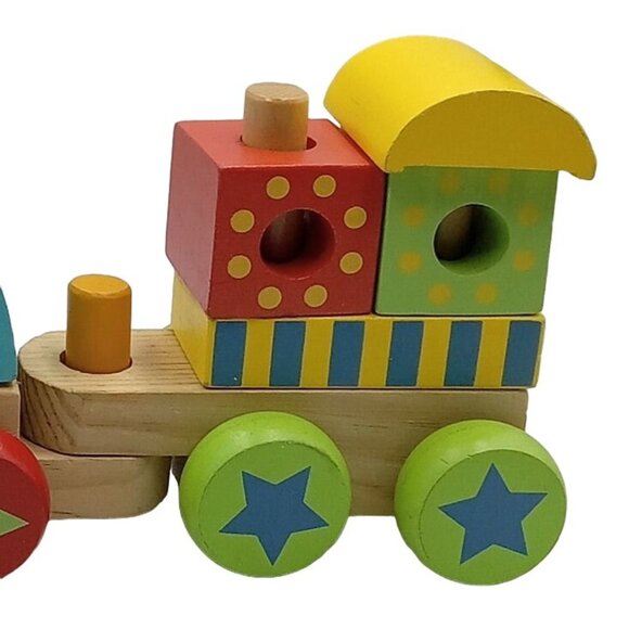 Circo Wooden Train Set With Elephant & Decorative Blocks - Picture 4 of 11